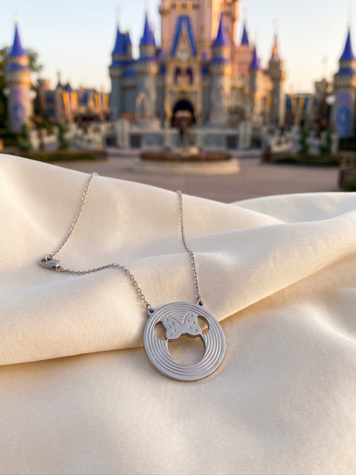 3D Multi-Layer Minnie Mouse Circular Line Necklace