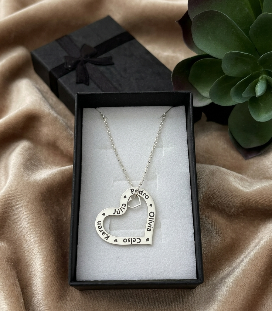 Personalized Family Heart Pendant Necklace